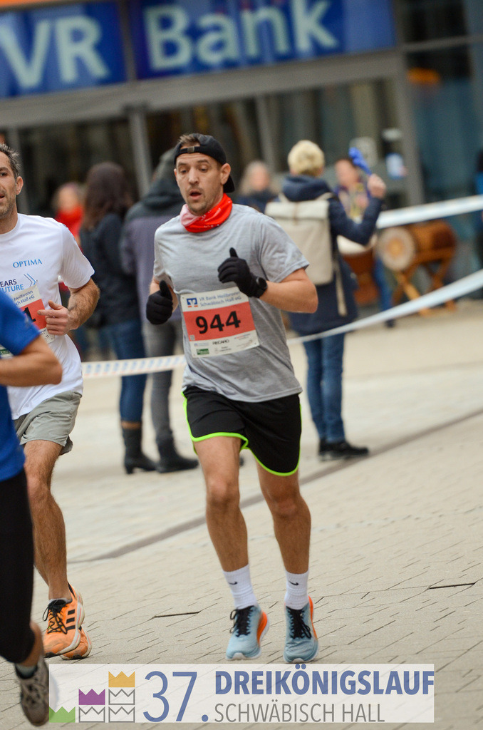 VR Bank Hauptlauf 10000m | 3 Koenigslauf 2023 - Realisiert mit Pictrs.com