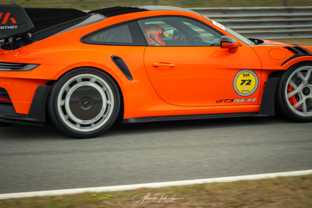 R6AT2057 _Alexander Tschuncky | Entdecken Sie die faszinierende Welt von Alexander Tschuncky Arts: Kreative Fotografie, atemberaubende Automobilkunst und hochwertiger Bilderdruck. Lassen Sie sich inspirieren! - Realisiert mit Pictrs.com