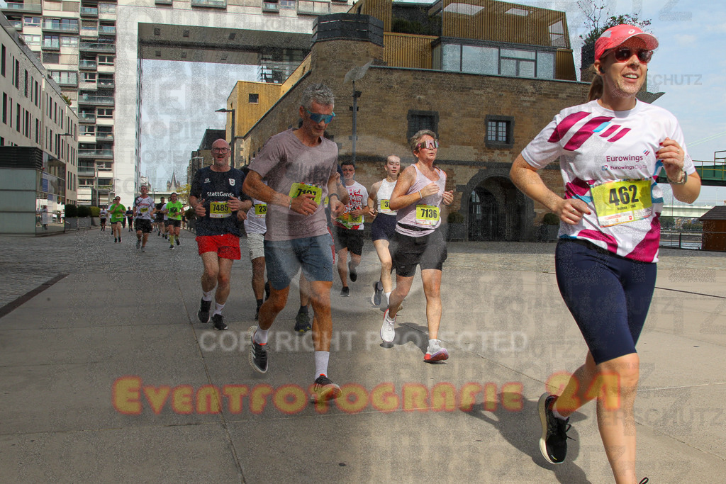 250920_1329_EV4_5792 | Sportfotografie im Rhein-Sieg Kreis, Köln, Bonn, NRW, Rheinland Pfalz, Hessen, etc. Unser Tätigkeitsfeld umfasst den Laufsport vom Volkslauf über den Marathon, Duathlon, Triathon bis zum Ultralauf wie Kölnpfad Ultra oder Schindertrail.
