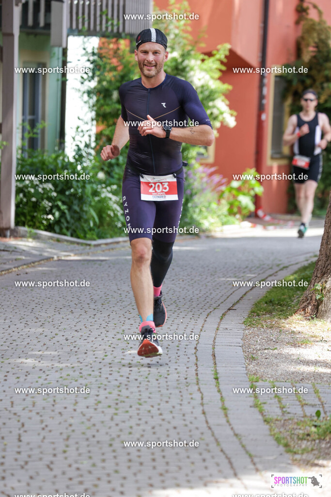 KSZ_8429 | Stadttriathlon Erding 2025. #yourpictrs #sportshot_your_pictrs @Sportshotphotography #stadttriathlonerding Copyright: www.sportshot.de