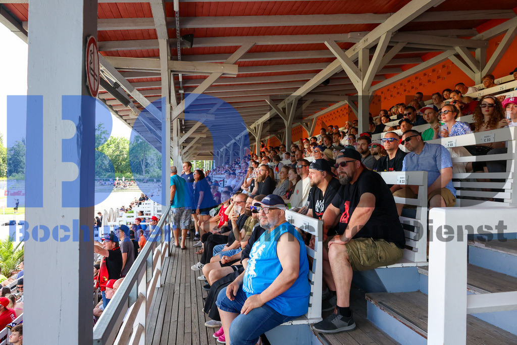 GFL: Potsdam Royals vs. Dresden Monarchs{date} -  | {headline}(Foto: Thomas Sobotzki / BOND) - Realisiert mit Pictrs.com