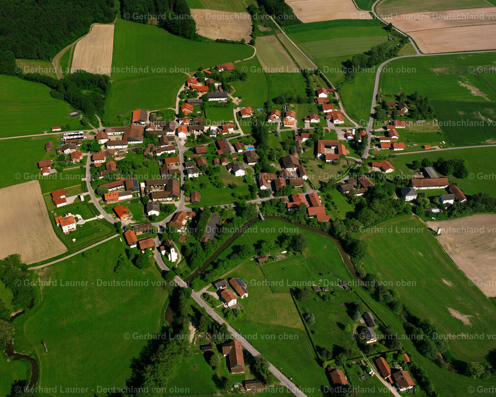 2517785 | Lengsham, Triftern