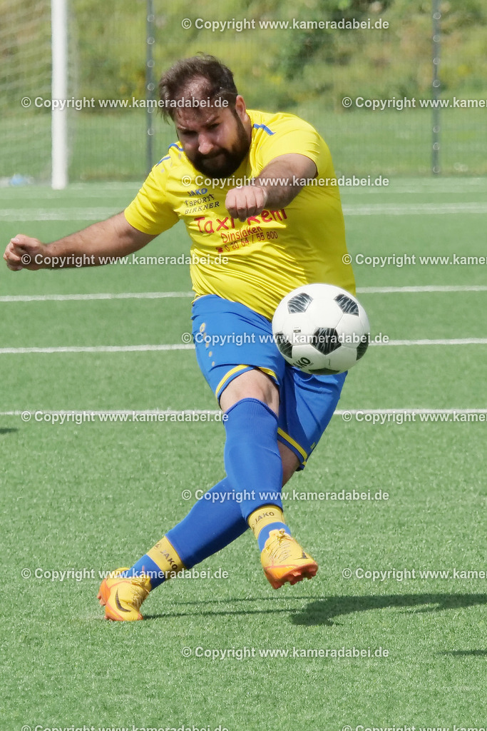 Fußball : SuS 09 Dinslaken 3 - SGP Oberlohberg 2 am 14.07.2024 | Testspiel Fußball : SuS 09 Dinslaken 3 - SGP Oberlohberg 2 am 14.07.2024 - Realisiert mit Pictrs.com