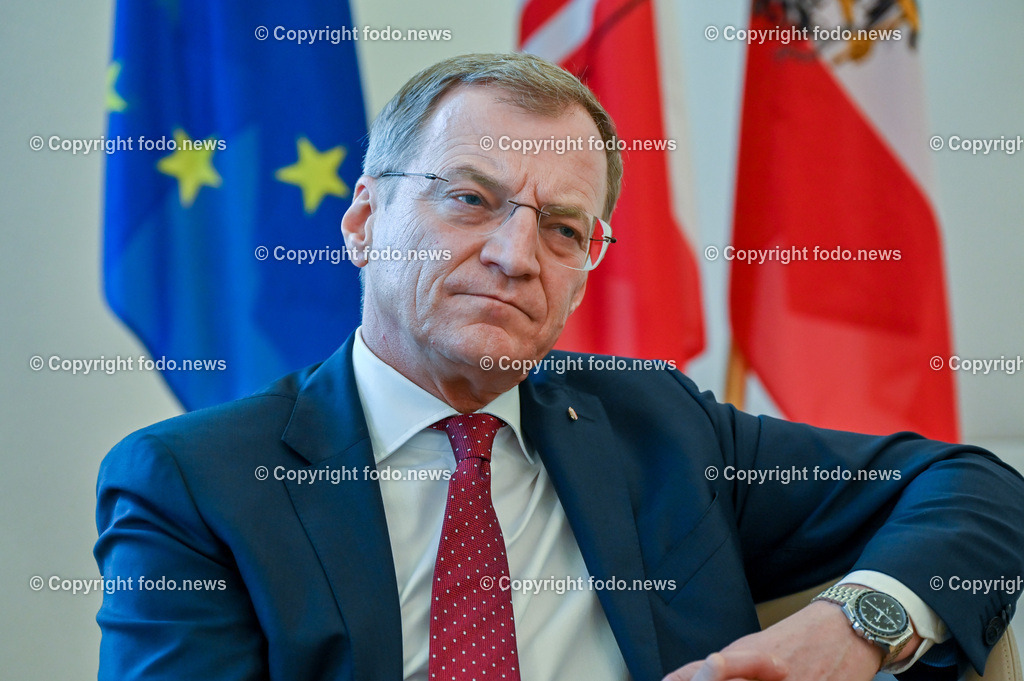 LH Thomas Stelzer (VP)_ 29.12.2022-26 | 29.12.2022, Landhaus Linz, AUT, LH Thomas Stelzer (VP), im Bild LH Thomas Stelzer (VP, Landeshauptmann Oberoesterreich)