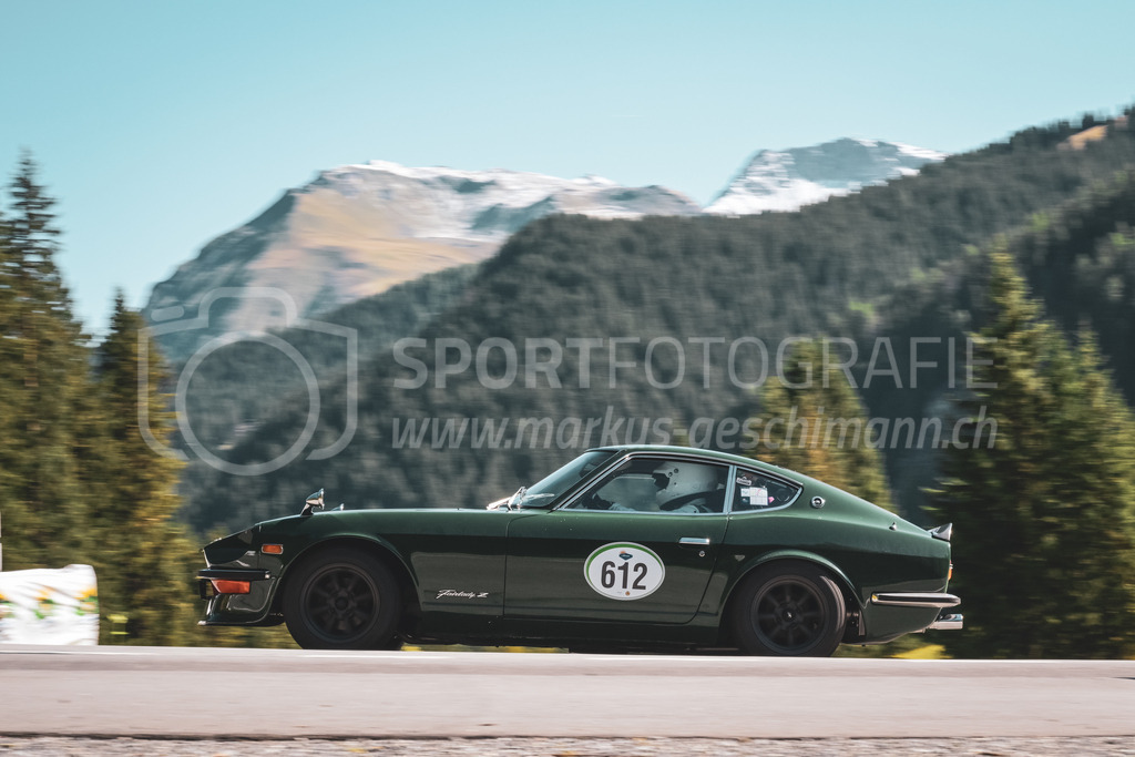 21. Arosa ClassicCar 2025 - 6. =September= 2025 | Max Behrndt aus Büsserach (SUI) in einem Datsun 240Z aus dem Jahre 1973 mit Startnummer 612 am Arosa ClassicCar 2025 in der Kategorie Demo..@arosaclassiccar, @arosa.official, #arosaclassiccar, #arosa, #76curves, #classiccarBild: Sportfotografie Markus Aeschimann | www.markus-aeschimann.ch - Realisiert mit Pictrs.com