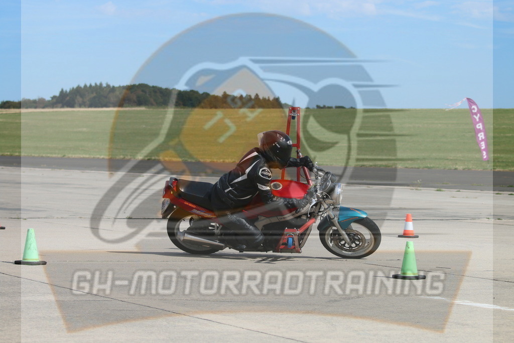 IMG_3834 | gh-motorradtraining-foto.de - Realisiert mit Pictrs.com