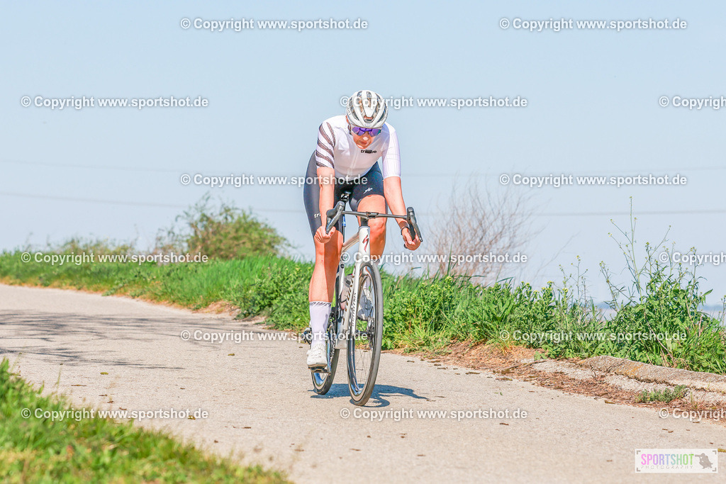 456_AR7_4198 | Neusiedlersee Radmarathon 2026@sportshot_your_pictrs #yourpictures#roadtowm2029 #nrm #neusiedlerseeradmarathon #neusiedlersee #neusiedlerseetourismus #burgenland #mörbisch #nrm26 #burgenlandtourismus #voglundco #poweredbyburgenlandtourismus #radsport #rad #marathon #ucigranfondo #visitburgenland #ucigranfondoworldseries