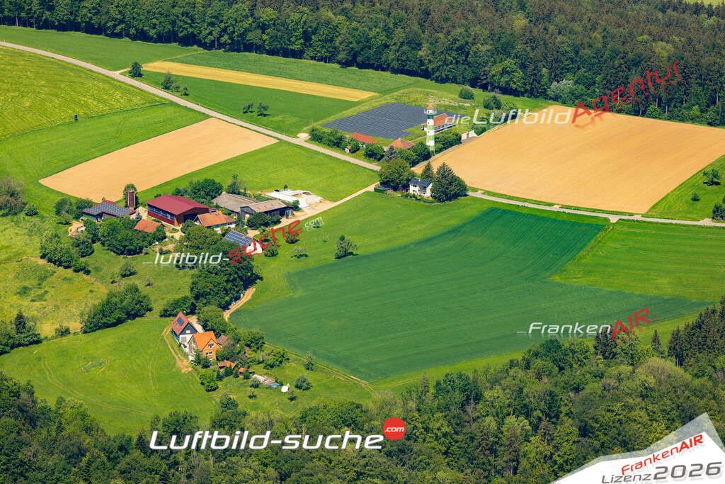 Das Luftbild zeigt : Breech Börtlingen - Die Luftaufnahme wurde 2024 vom UL-Flugzeug aus erstellt ( keine Drohne ) - Hochauflösende Luftaufnahme - Für grossformatige Ausdrucke geeignet. Die Geschenkidee !Mit Lizenz und Bildrechte bestellbar