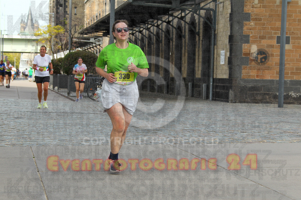250920_1334_EV4_6103 | Sportfotografie im Rhein-Sieg Kreis, Köln, Bonn, NRW, Rheinland Pfalz, Hessen, etc. Unser Tätigkeitsfeld umfasst den Laufsport vom Volkslauf über den Marathon, Duathlon, Triathon bis zum Ultralauf wie Kölnpfad Ultra oder Schindertrail.