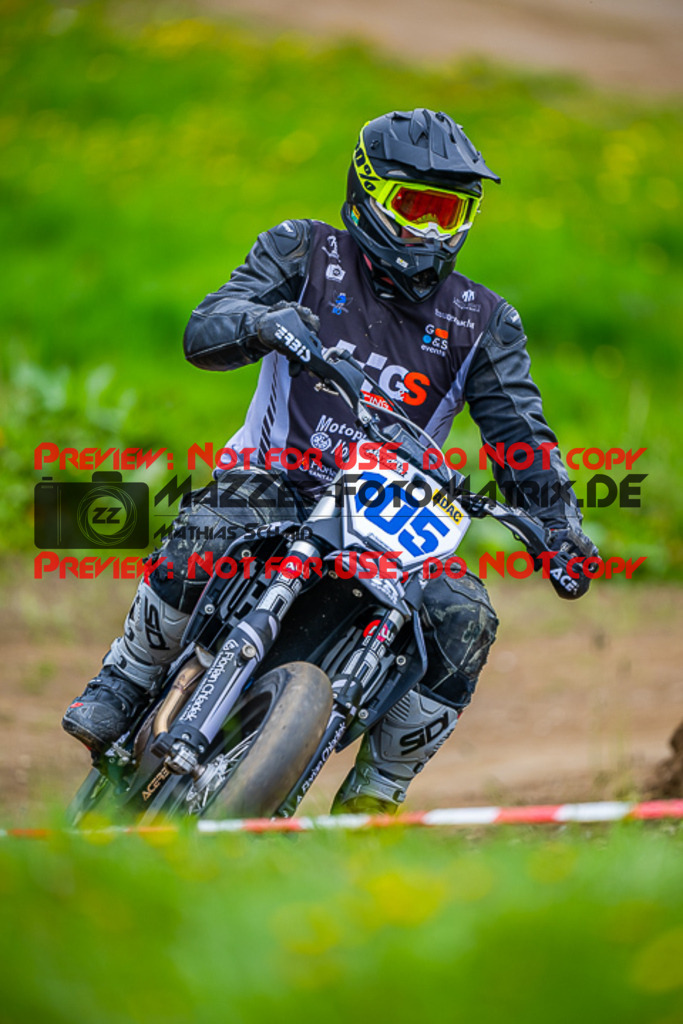 MaZZes_FotoMatrix_230506_0238 | S3