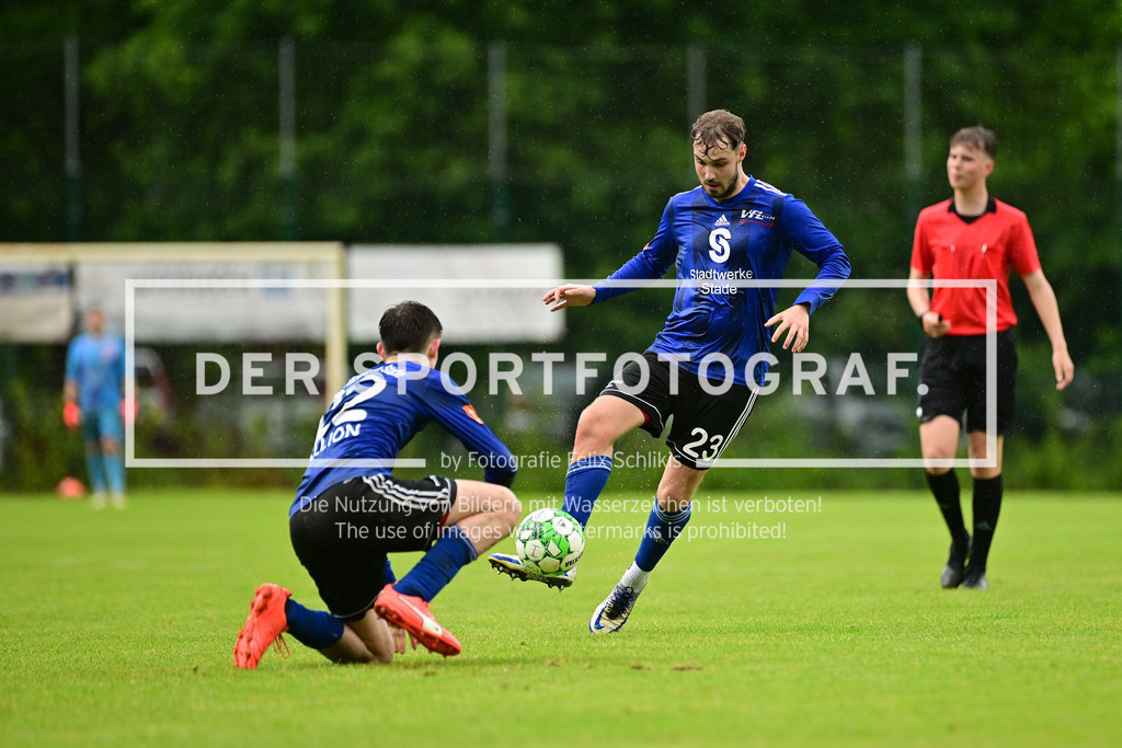 Fußball I Herren I Saison 2024-2025 I Kreisliga I 25. Spieltag I FSV Bliedersdorf-Nottensdorf - VfL Güldenstern Stade II I 036281 | Der Sportfotograf. - Realisiert mit Pictrs.com