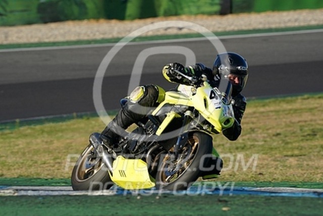 2022_09_12_PBK_18773 | Sportfotografie; SlowMotion; Video; Rennstrecke; Hafeneger; Speer; Racing; RSE; BMW; CBO; Trackday; Motorsportarena; Hockenheimring; Brno; Most; Barcelona; Valencia