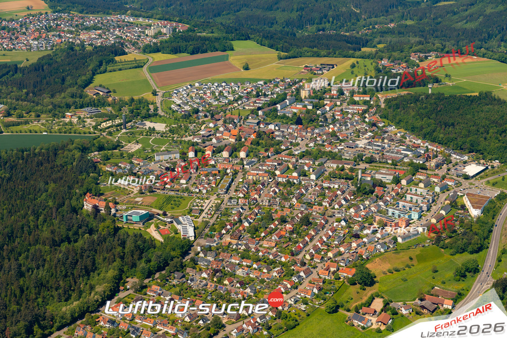 Das Luftbild zeigt : Wetzgau Schwäbisch Gmünd - Die Luftaufnahme wurde 2024 vom UL-Flugzeug aus erstellt ( keine Drohne ) - Hochauflösende Luftaufnahme - Für grossformatige Ausdrucke geeignet. Die Geschenkidee !Mit Lizenz und Bildrechte bestellbar