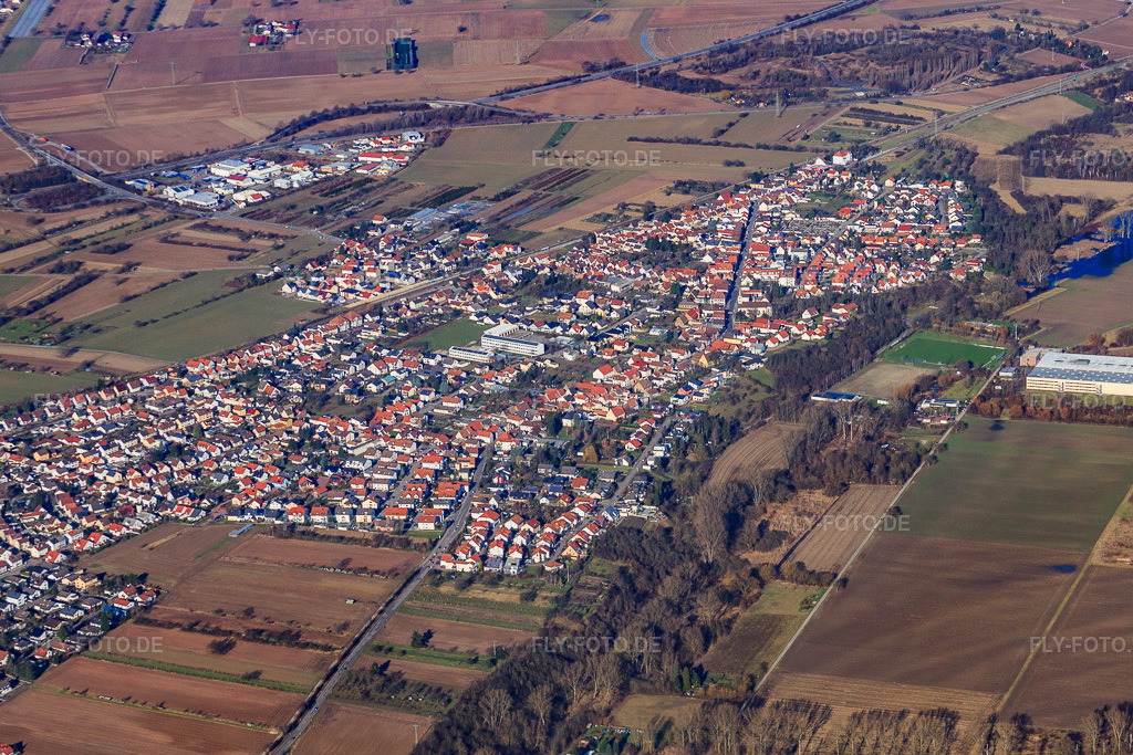 Luftbild: Ortsansicht von Süden im Ortsteil Berghausen in Römerberg im Bundesland Rheinland-Pfalz in Deutschland. Foto: IMG_36827.jpg vom 16.01.2011 durch Werner Riehm/FLY-FOTO.deAuflösung des Originals: 4555 x 3037 px