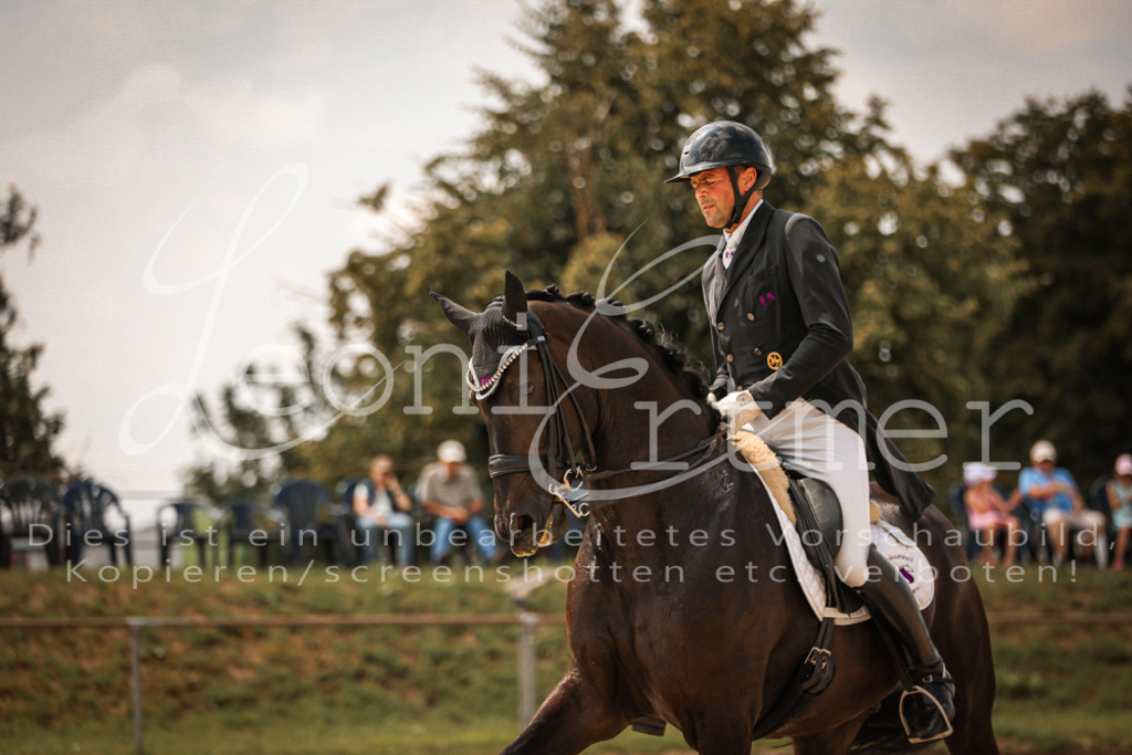 19.FrDrS00525 | Leoni Ertmer Photography - Realisiert mit Pictrs.com