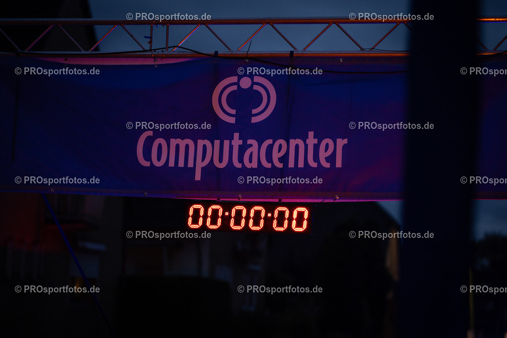 Martinslauf Sindorf 2023 in Kerpen-Sindorf, 09.11.2023 | Impressionen vom Martinslauf Sindorf 2023 am 09.11.2023 in Kerpen-Sindorf (Nordrhein-Westfalen).