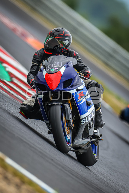 0098-260630MM-010_98 | Deine Full-Service-Agentur für ✔️Videoproduktionen und ✔️Motorsportfotografie Jetzt Angebot anfragen!