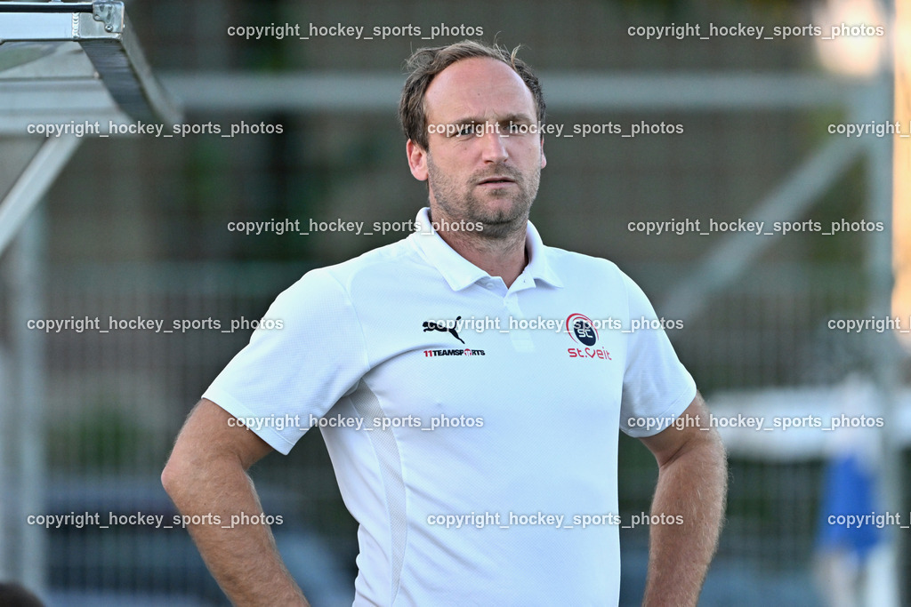 SAK vs. SC St. Veit | Headcoach SC St. Veit Arno Paul Kozelsky, SAK vs. SC St. Veit, SAK vs. SC St. Veit am 19.09.2025 in Klagenfurt (Sportpark Welzenegg), Austria, (Photo by Bernd Stefan)