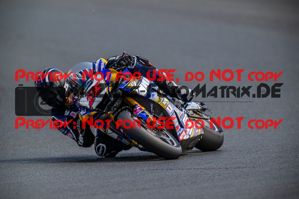 MaZZes_FotoMatrix_220522_6648 | Fotograf Mathias Schmid
Sportfotograf,
Eventfotograf,
Hochzeitsfotograf,
Portraitfotograf