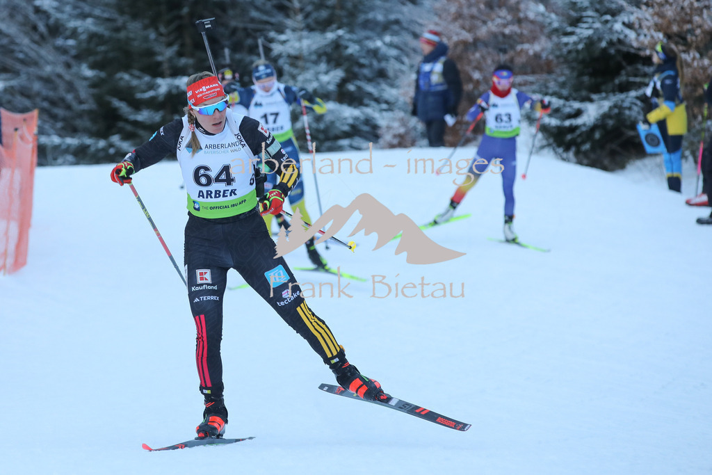 OE7A9525 | Hanna Kebinger