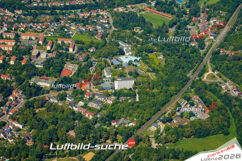 Vs Google Maps Bad Sulza - Die Luftaufnahme wurde 2025 vom UL-Flugzeug heraus erstellt ( keine Drohnenaufnahme ) - Hochauflösende Luftaufnahme - für Wandbilder und großformatige Ausdrucke geeignet. Das besondere Geschenk!Hier alle&nbsp;Infos zur Lizenzierung der LuftaufnahmeWir fliegen auch dieses Jahr wieder in Ihre Region um Luftbilder zu erstellen.- Luftbild anfragen