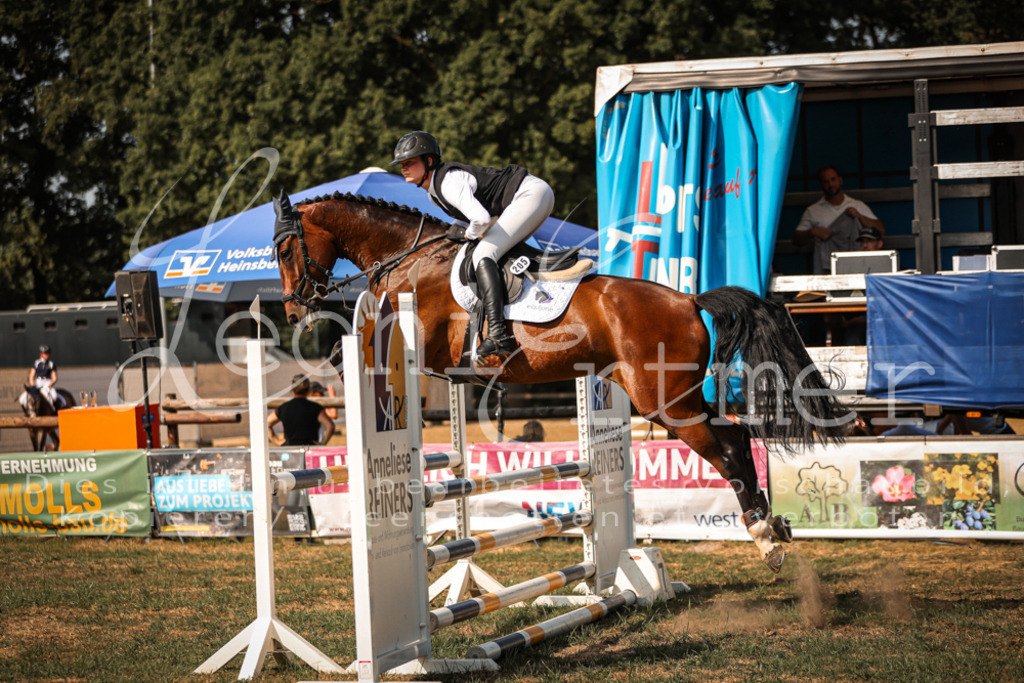 13.FrPfA00047 | Leoni Ertmer Photography - Realisiert mit Pictrs.com