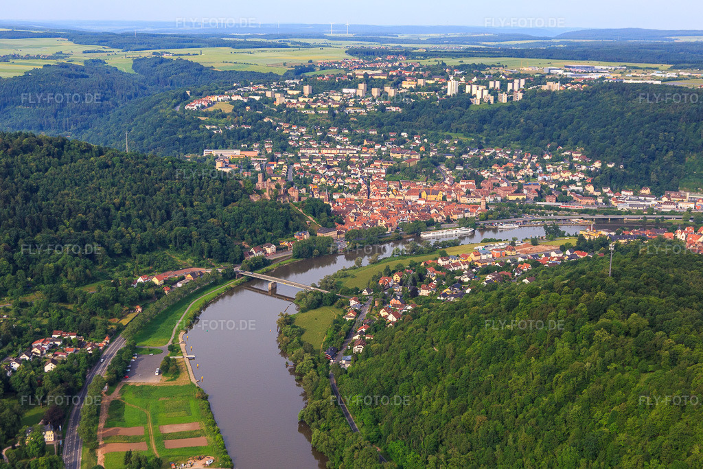 Luftbild: Stadtansicht am Main aus Osten in Wertheim im Bundesland Baden-Württemberg in Deutschland. Foto: IMG_089722.jpg vom 11.06.2016 durch Werner Riehm/FLY-FOTO.de