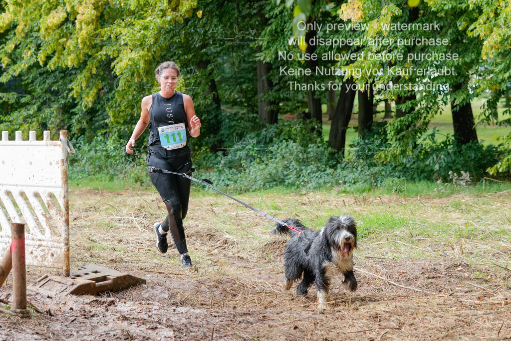 Schlamm_mit_Hund (47 von 460) | stephaniefillaphotographie - Realisiert mit Pictrs.com