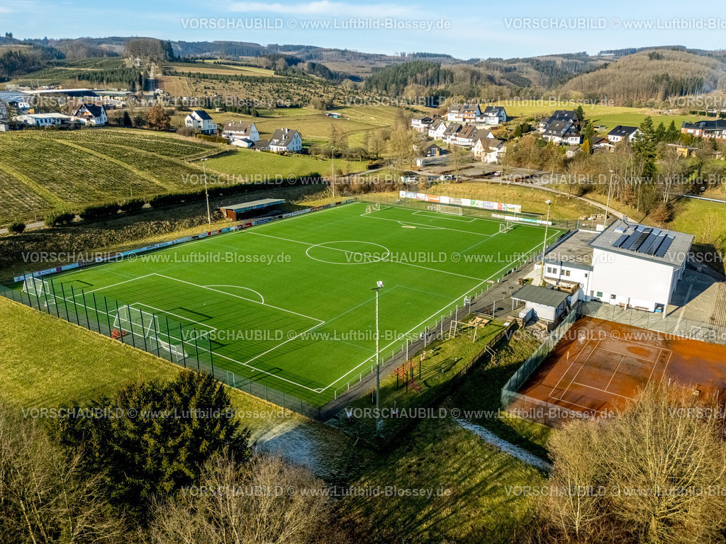 Finnentrop2502600078SportzentrumKoltermecke | Luftbild, Neues Sportzentrum Koltermecke, Sportplatz, Tennisplatz, Dreifachhalle, Sporthalle, Schönholthausen, Finnentrop, Sauerland, Nordrhein-Westfalen, Deutschland