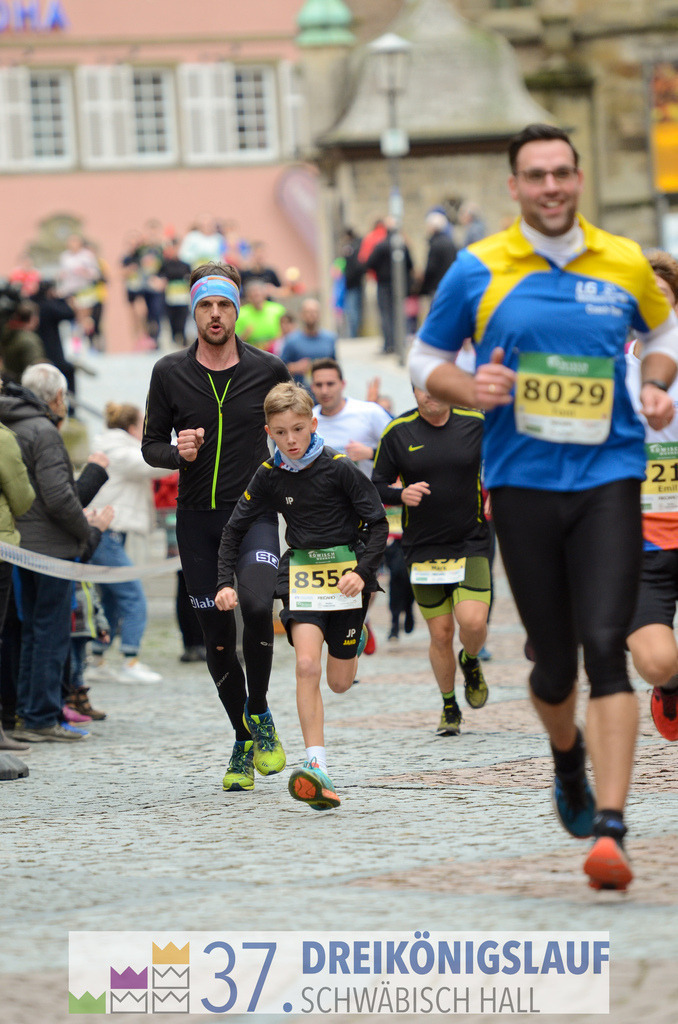 Roewisch Wohnbau Cup 5000m | 3 Koenigslauf 2023 - Realisiert mit Pictrs.com