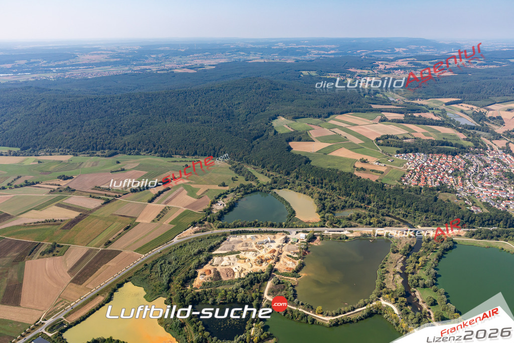 Das Luftbild der Stadt Main-baunach wurde 2019 vom Flugzeug heraus erstellt (keine Drohne) Aufnahmehöhe ca.400 Meter- hohe Auflösung- beste Druck-Qualität garantiert!