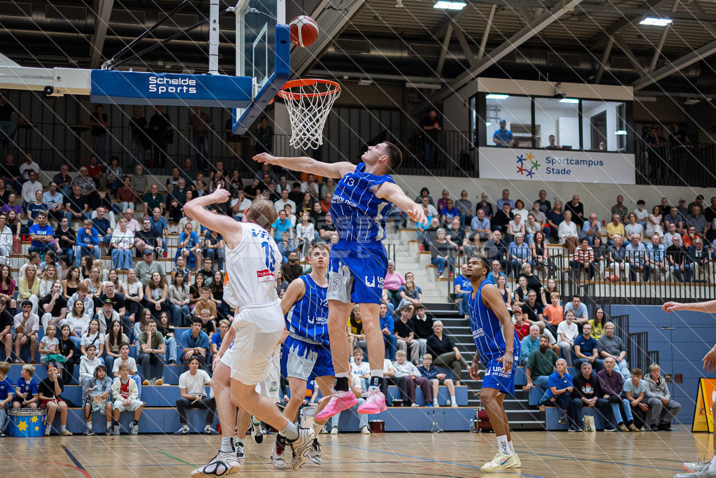 20250921_Picselweb-Fotografie_Meta_1R3_0909 | Basketball, Herren Regionalliga Nord, VfL Stade - ASC 46 Göttingen 80:62 - Realisiert mit Pictrs.com