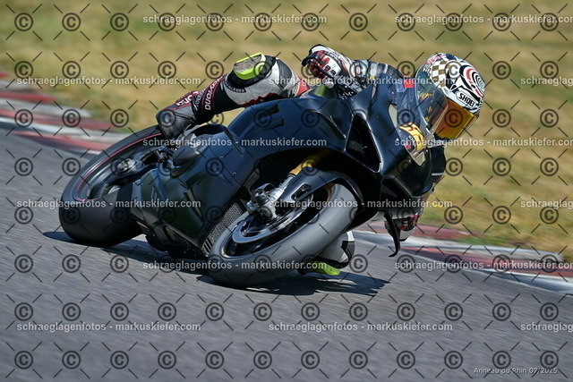 25bt04-0712 | markuskiefer.com - Realisiert mit Pictrs.com