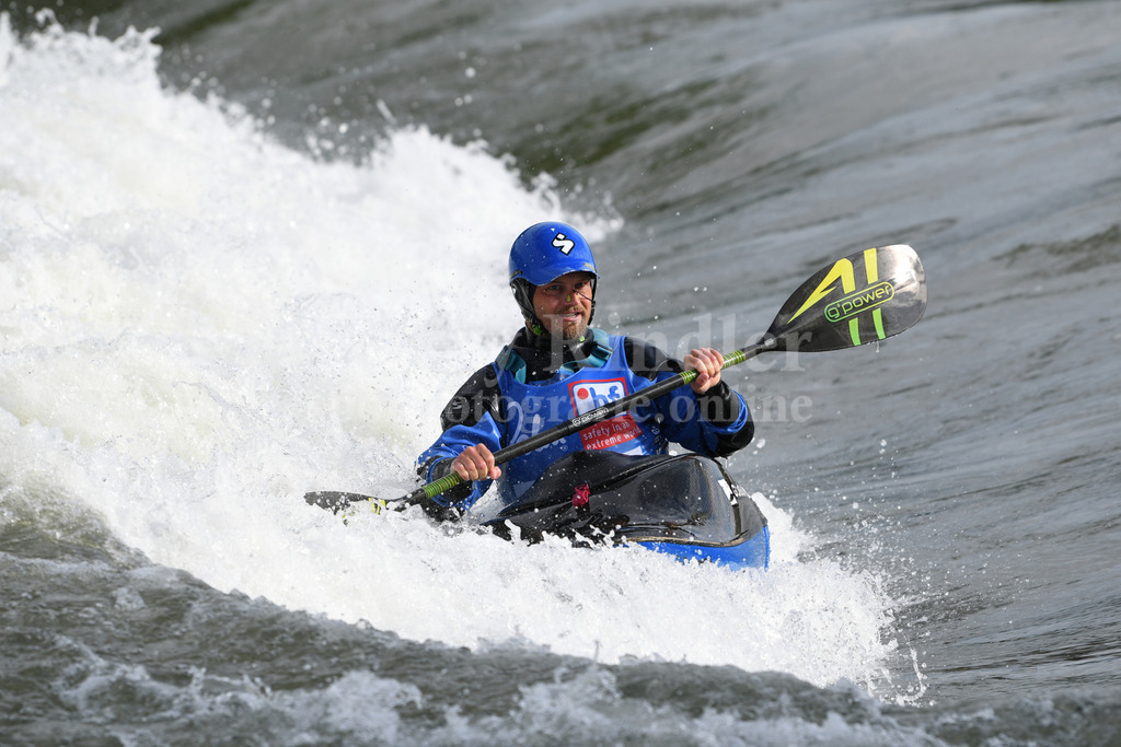 ICF CANOE FREESTYLE WORLD CUP 1 / PLATTLING | 2024 ICF CANOE FREESTYLE WORLD CUP 1 / PLATTLINGMen's Kayak Surface Final Tomasz CZAPLICKI (Poland) #48 - Realisiert mit Pictrs.com