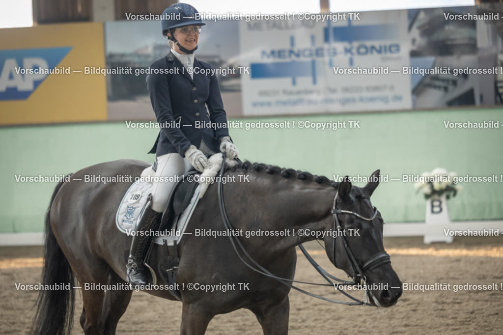 _D5A4168 | Emotionale Pferde- & People-Fotografie rund um Heidelberg, Leimen & Umgebung. Natürliche Fotos von Pferd, Mensch & Familie. Jetzt Termin sichern!