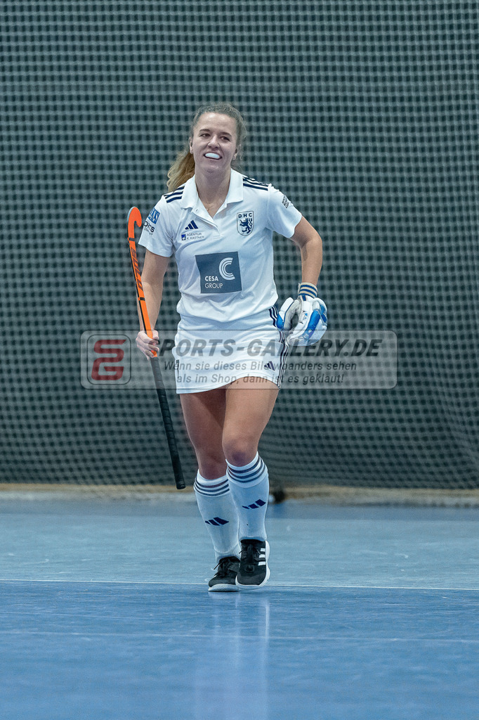 HK_20240113_107920 | 1. Bundesliga Damen Düsseldorfer HC - Club Raffelberg am 13.1.2024 DHC Halle, Düsseldorf , Mabel Brands ( Düsseldorfer HC #7 )