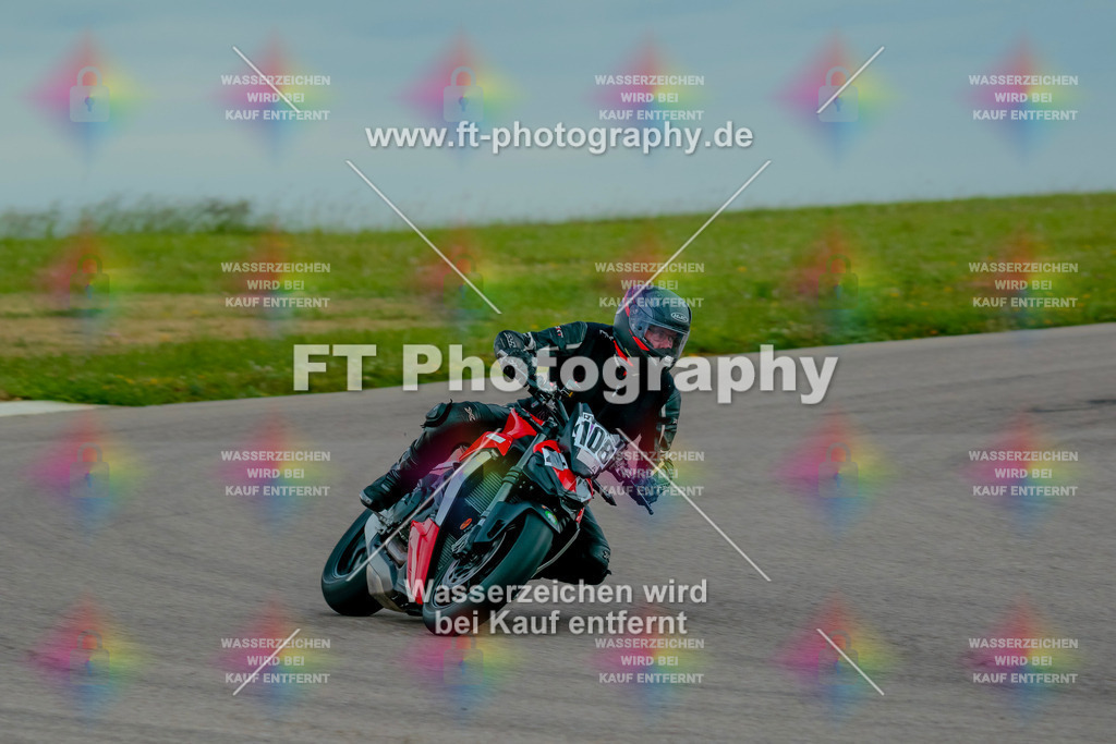 _7D20326 | Hier findet Ihr Bilder von Touristenfahrten auf der Nürburgring Nordschleife oder von anderen Veranstaltungen die ich besucht habe. Viel Spass beim Durch Schauen 