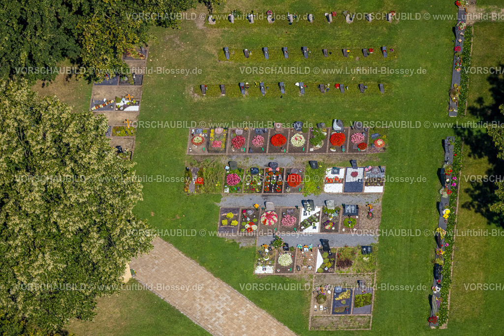 Gladbeck240806147 | Luftbild, Friedhof Brauck Gräberfeld, Brauck, Gladbeck, Ruhrgebiet, Nordrhein-Westfalen, Deutschland