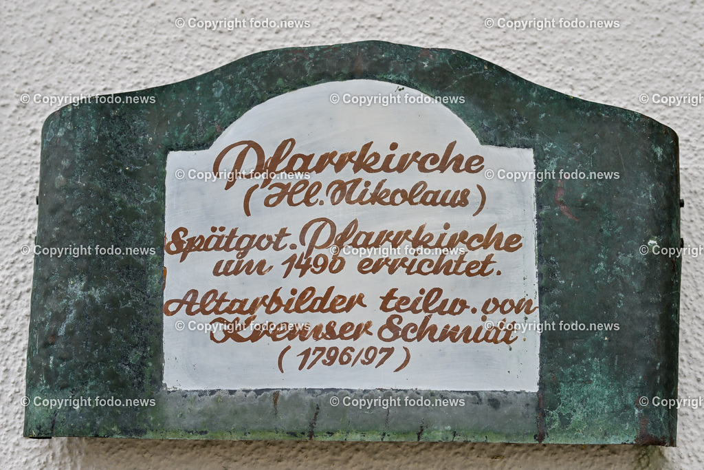 Mauthausen_ Schloss Pragstein_ 25.07.2023-9 | 25.07.2023, Mauthausen, AUT, Schloss Pragstein, im Bild Pfarrkirche Hl. Nikolaus in Mauthausen