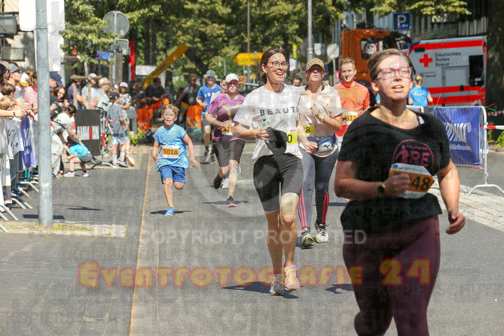 250621_1051_EX1_2906 | Sportfotografie im Rhein-Sieg Kreis, Köln, Bonn, NRW, Rheinland Pfalz, Hessen, etc. Unser Tätigkeitsfeld umfasst den Laufsport vom Volkslauf über den Marathon, Duathlon, Triathon bis zum Ultralauf wie Kölnpfad Ultra oder Schindertrail.