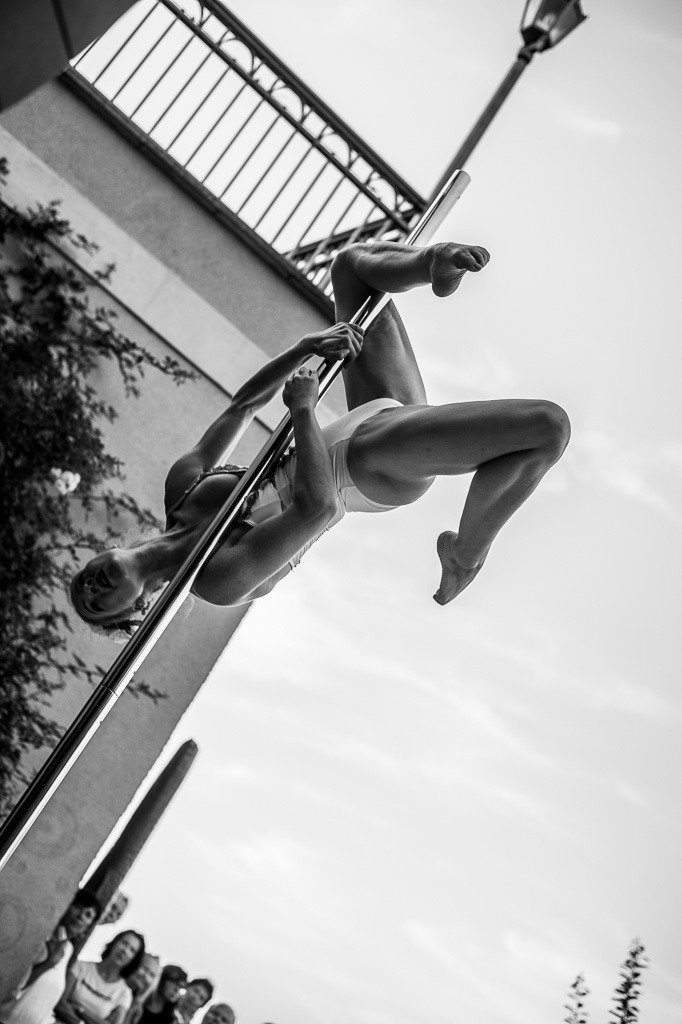 Flower Tales | Suzanne von Borsody und Kurt Holzkämper mit Lesung Flower Tales im Forte Belvedere Leisnig zum Festival Hallo Leisnig 2022. - Realisiert mit Pictrs.com