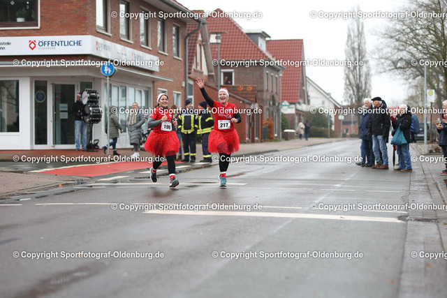 WMLA3230 | Bildershop "Sportfotograf-Oldenburg" mit Fotos von Sportevents in Oldenburg und Umzu. - Realisiert mit Pictrs.com