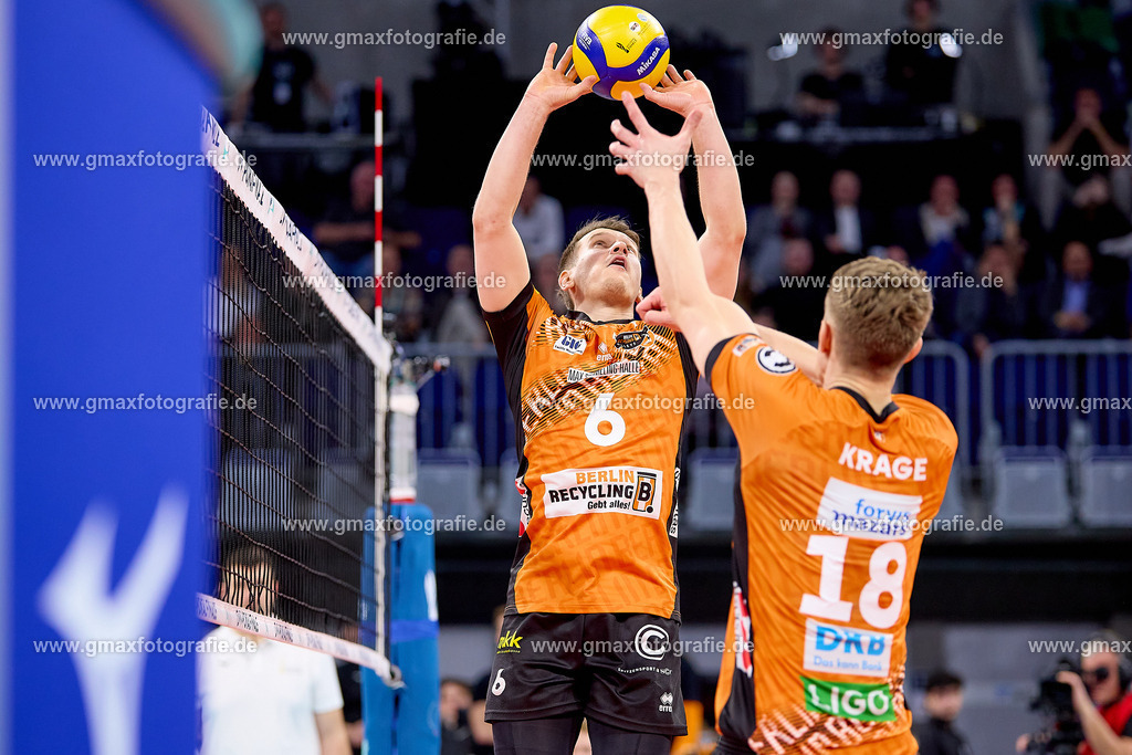 GER, BERLIN RECYCLING Volleys - SWD powervolleys Dueren, Volleyball, DVV-Pokalfinale Maenner 2025, 02.03.25 | GER, BERLIN RECYCLING Volleys - SWD powervolleys Dueren, Volleyball, DVV-Pokalfinale Maenner 2025, 02.03.25Foto: Gerald Oelze-de Stoppany