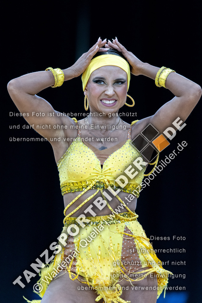 20240310-01552 | Hier finden Sie Tanz Bilder vom Latein und Standard Formationen tanzen. Sportbilder vom Tanzsport. Schöne Fotos und von Weltmeisterschaft, Europameisterschaft, Bundesliga, Regionalliga, Oberliga und Landesliga sowie von GOC Stuttgart, DanceComp, WM Bremen