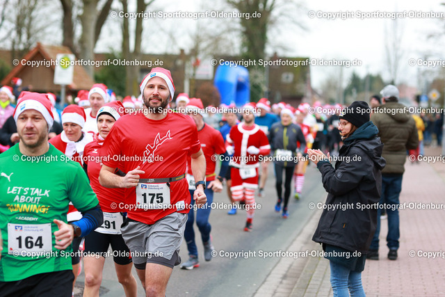 AMLA1664 | Bildershop "Sportfotograf-Oldenburg" mit Fotos von Sportevents in Oldenburg und Umzu. - Realisiert mit Pictrs.com