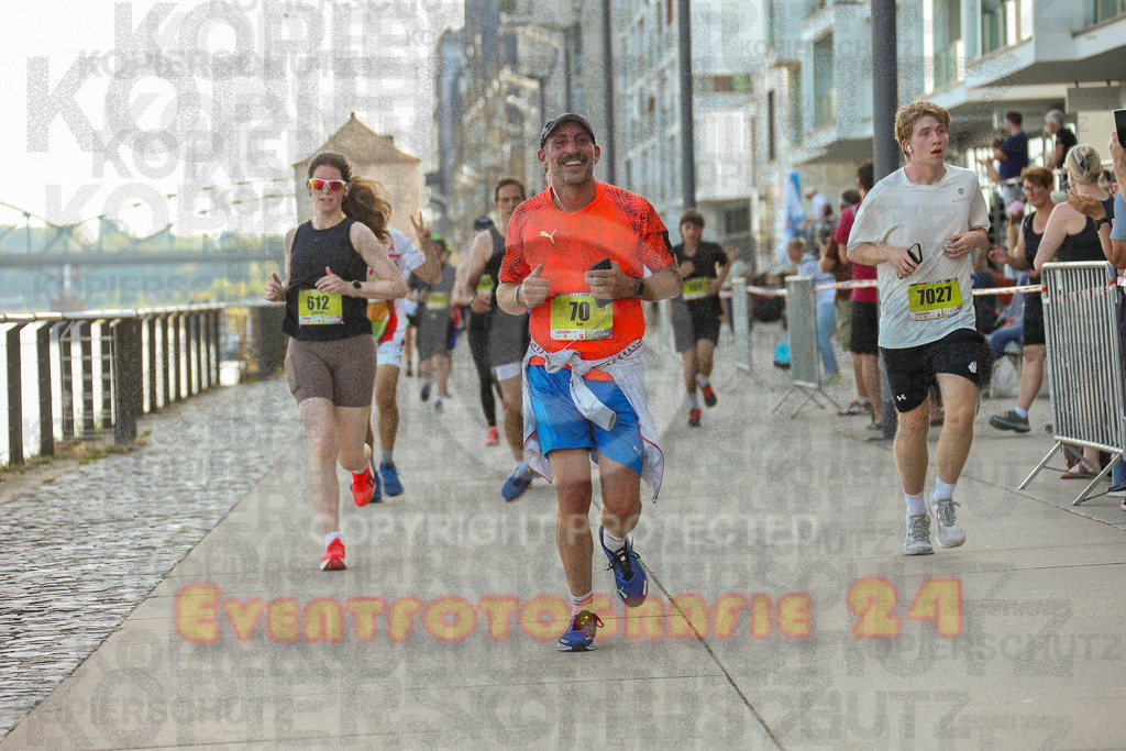 250920_1448_EX1_7667 | Sportfotografie im Rhein-Sieg Kreis, Köln, Bonn, NRW, Rheinland Pfalz, Hessen, etc. Unser Tätigkeitsfeld umfasst den Laufsport vom Volkslauf über den Marathon, Duathlon, Triathon bis zum Ultralauf wie Kölnpfad Ultra oder Schindertrail.