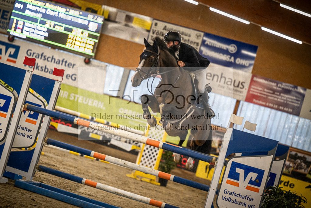 DOS_1776 | Entdecke hochwertige Reitturnierfotos von Foto Oger. Professionell, emotional und authentisch – jetzt Lieblingsmomente im Shop bestellen.Deutschlandweite Turnierfotografie. - Realisiert mit Pictrs.com