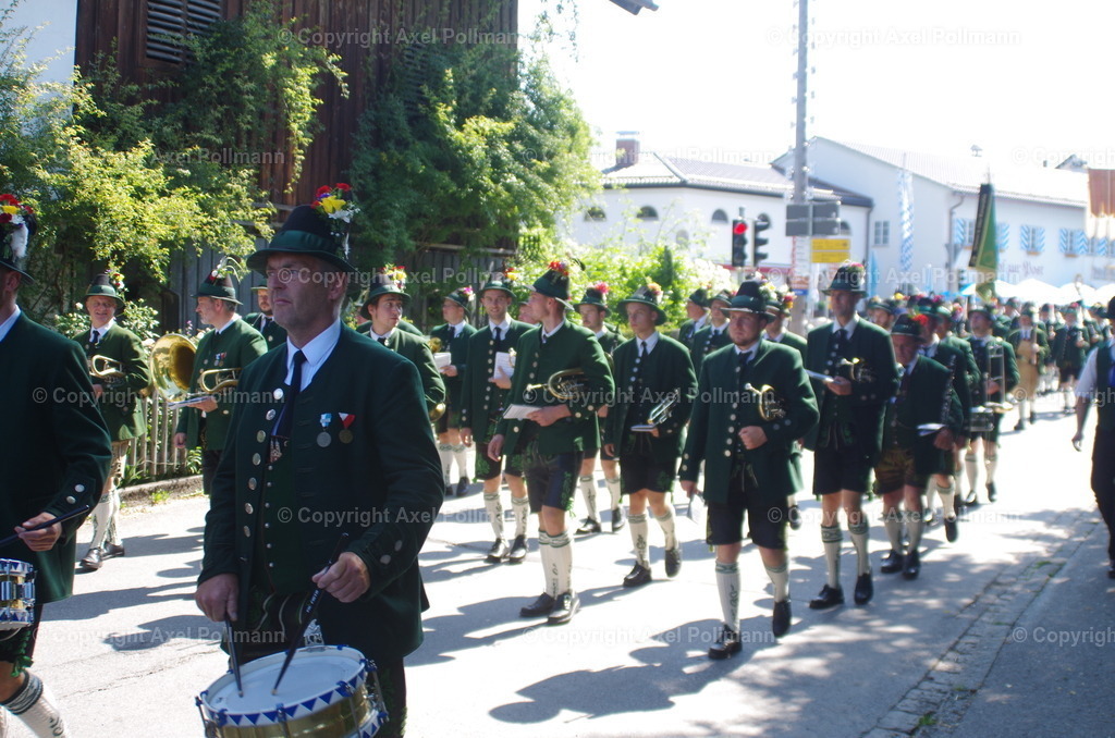 IMGP4103 | fotografiert von Axel PollmannLeonhardi Wallfahrt Benediktbeuern und Murnau, Fronleichnam, Fasching, Landschaft im Loisachtal und Benediktbeuern  - Realisiert mit Pictrs.com