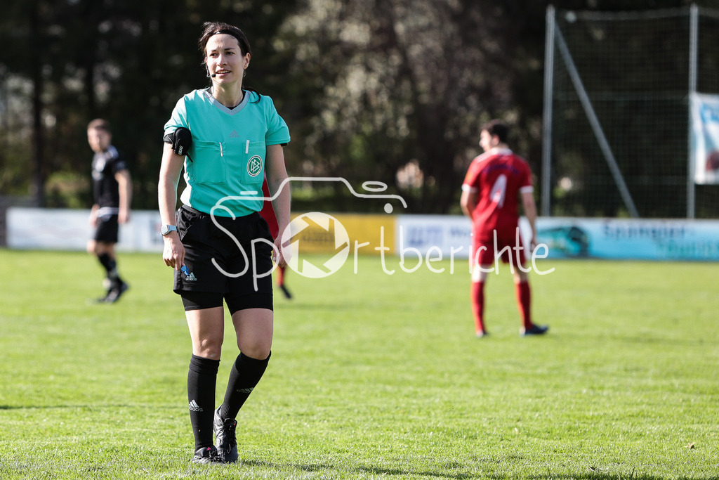 FC Ehekirchen - TSV Hollenbach | Schiedsrichterin Sarah Woerle