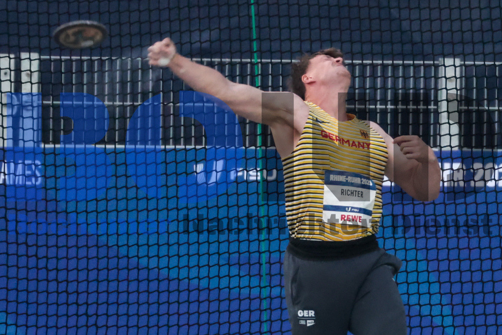 SES_RRGLAT20250722-96 | bond - Realisiert mit Pictrs.com